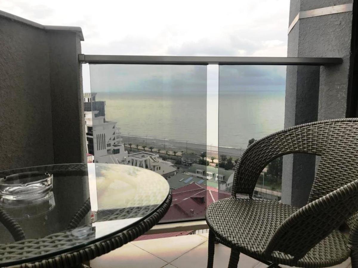 Apartment Selfie Batumi Eksteriør billede